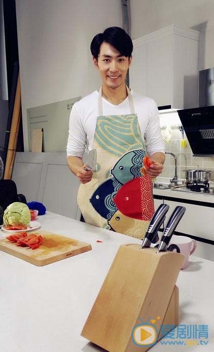 醉玲瓏陸遷是誰扮演的？醉玲瓏陸遷扮演者許鑫個人資料、寫真及生活照欣賞