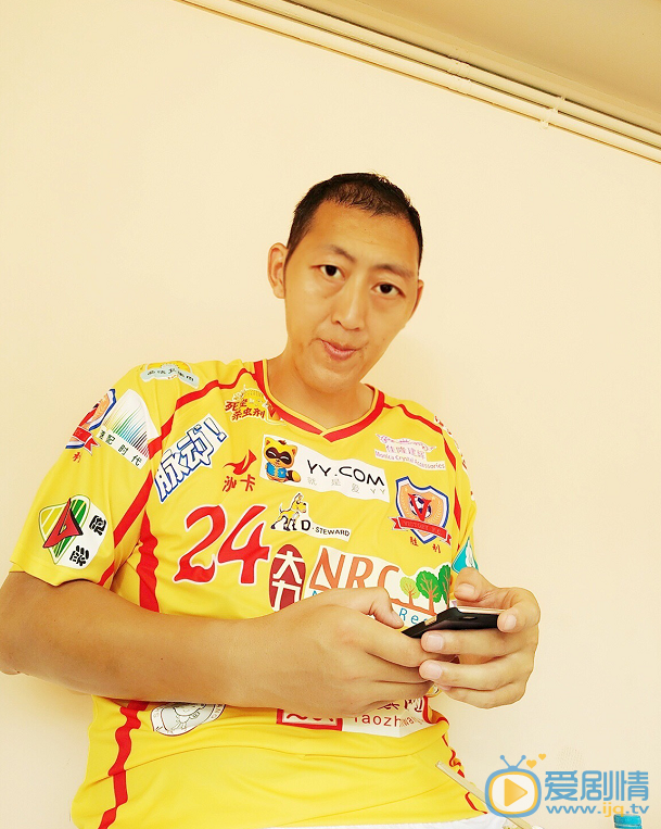 孫明明個人經歷及家庭背景介紹