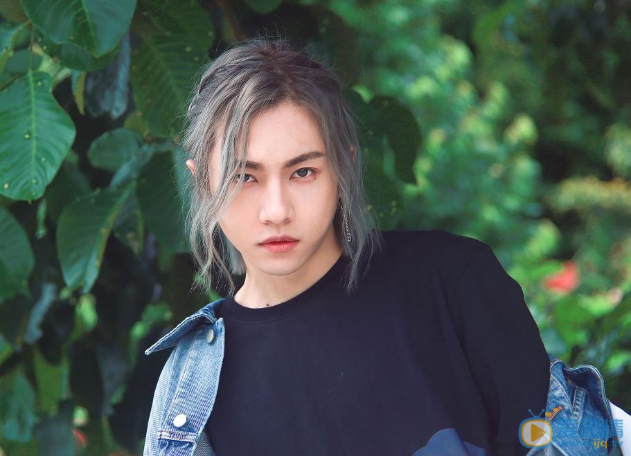 周銳個人資料簡介 周銳寫真照