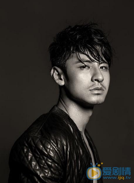 親愛的她們景灝是誰演的？景灝扮演者錢泳辰個人資料、寫真及生活照欣賞