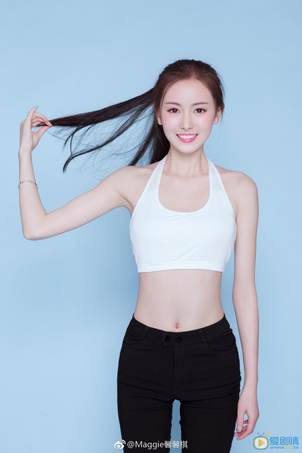 人生若如初相見姚雨屏扮演者劉馨棋寫真生活照欣賞