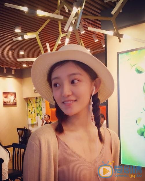 路從今夜白周懷安是誰扮演的？路從今夜白周懷安扮演者羅予彤個人資料、寫真及生活照欣賞