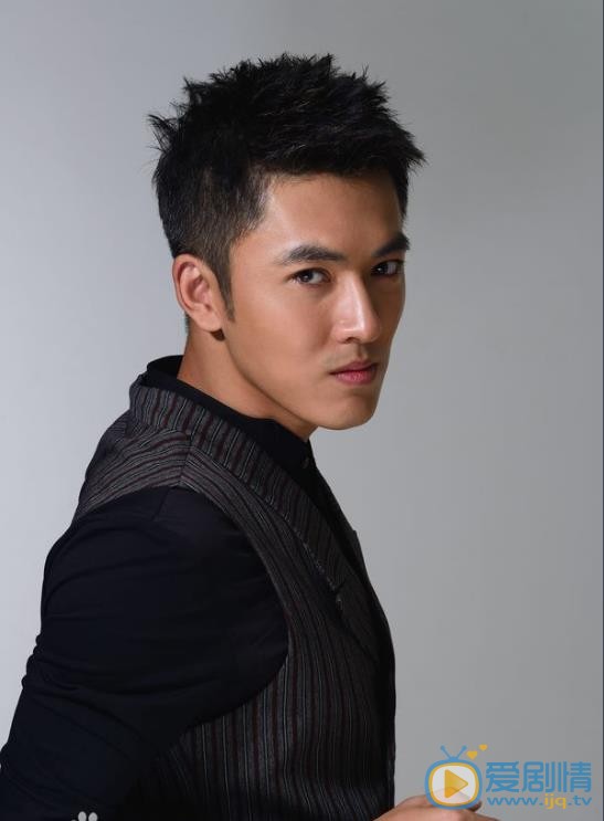 幕後之王凱文是誰扮演的？幕後之王凱文扮演者鄔立朋個人資料、寫真生活照