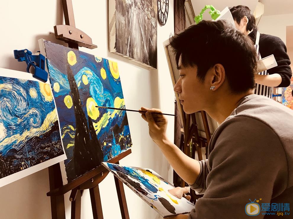 橙紅年代阿瑟是誰扮演的？阿瑟扮演著葉瀏個人資料、寫真生活照