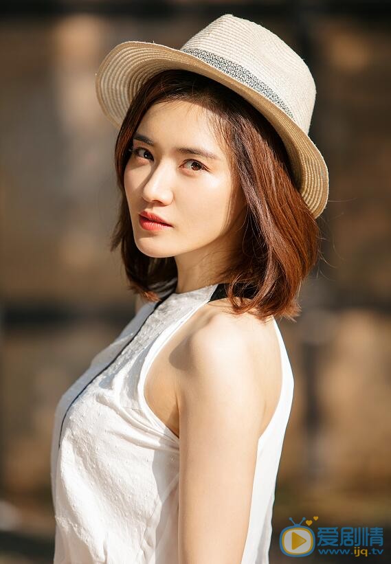 邢宇菲個人資料簡介  邢宇菲個人經歷及家庭背景介紹 邢宇菲寫真圖片照