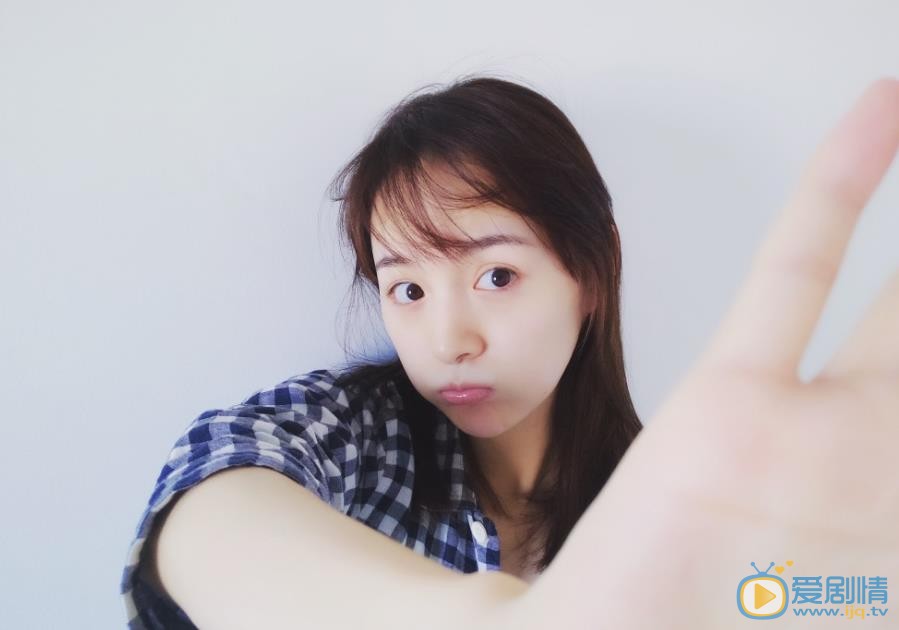 守衛者浮出水面張妍扮演者李依伊圖片