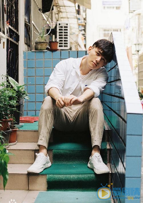 天盛長歌寧澄是誰演的？寧澄扮演者赫雷個人資料、寫真及生活照欣賞