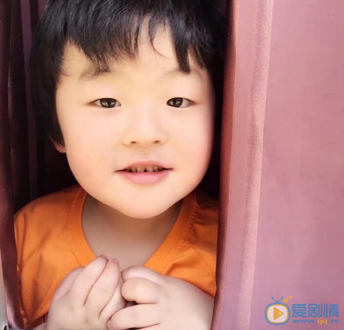 放開我北鼻噗噗是誰？噗噗陳宗暋爸媽是誰？噗噗陳宗暋個人資料介紹