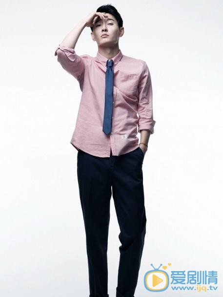 繭鎮奇緣夏冰是誰演的?繭鎮奇緣夏冰扮演者李昕亮個人資料、寫真及生活照欣賞