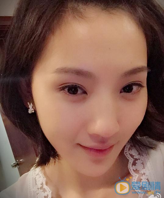 雙世寵妃鏡心是誰扮演的？雙世寵妃鏡心扮演者孫藝寧個人資料、寫真及生活照欣賞