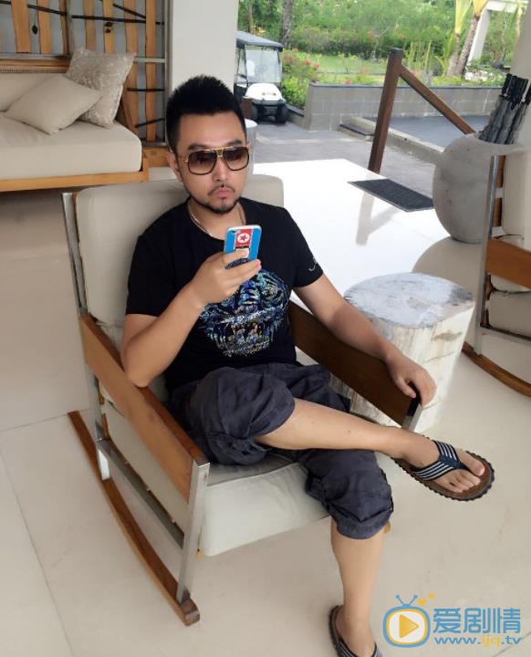 鳴鴻傳大仁府府丞包小乙是誰演的？包小乙扮演者劉向京個人資料、寫真及生活照欣賞