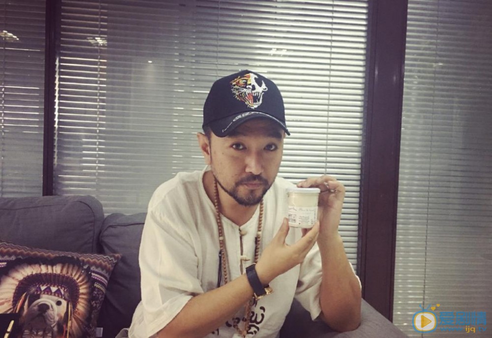 鳴鴻傳大仁府府丞包小乙是誰演的？包小乙扮演者劉向京個人資料、寫真及生活照欣賞