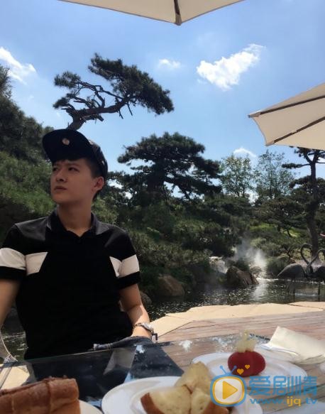 天乩之白蛇傳說饕餮是誰演的？饕餮扮演者傅方俊個人資料、寫真及生活照欣賞