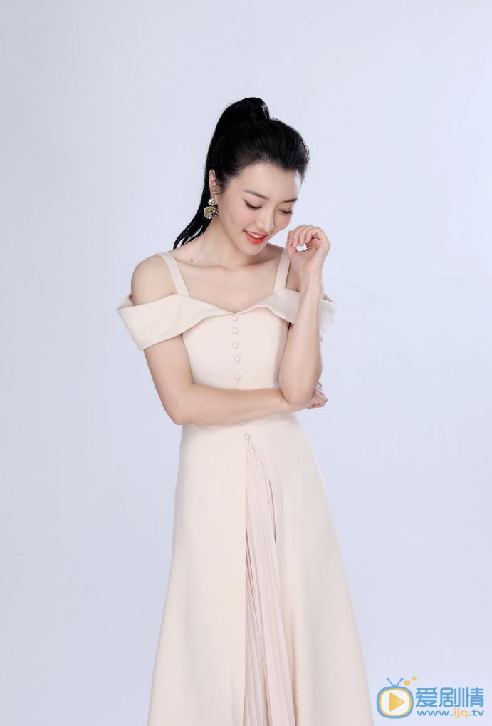 幸福一家人余可可是誰演的？余可可扮演者劉欣然個人資料、寫真及生活照欣賞