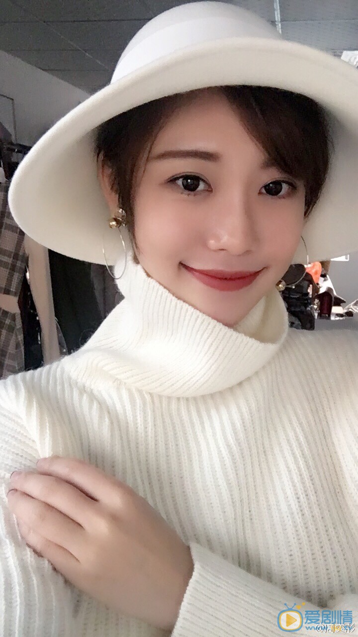 何所冬暖，何所夏涼露露扮演者周奕彤圖片