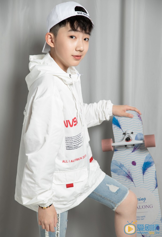 溫淳棣個人資料簡介 溫淳棣個人經歷 溫淳棣寫真圖片