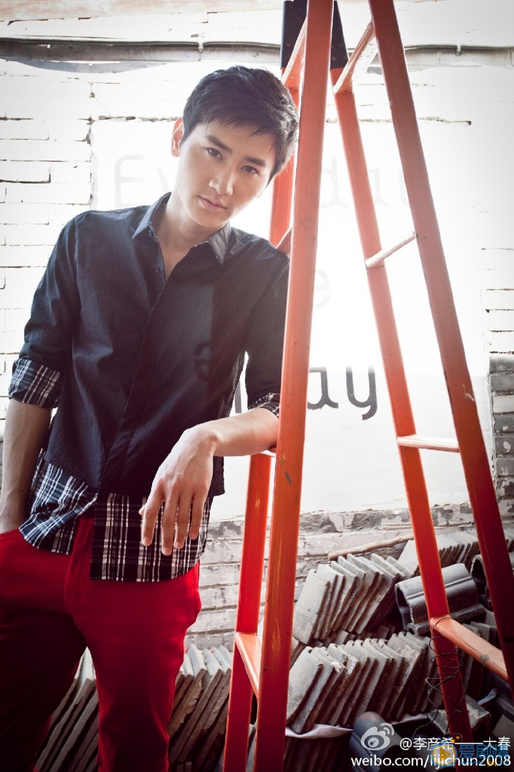 思美人張儀扮演者李雨軒寫真生活照