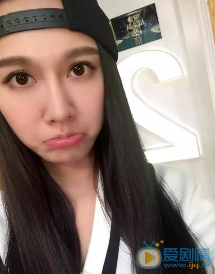 美人為餡辛佳是誰扮演的?辛佳扮演者孫驍驍個人資料、寫真及生活照欣賞