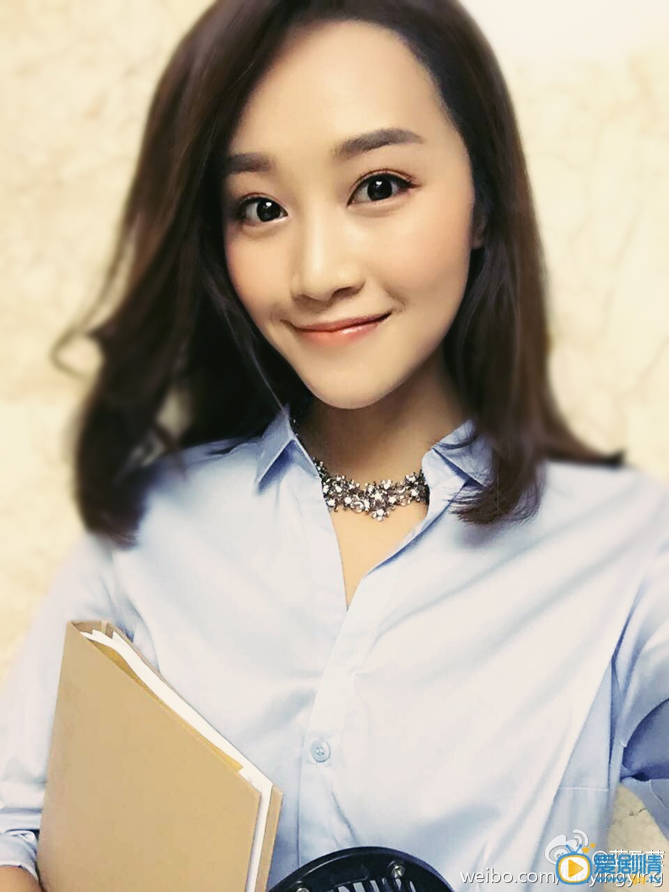 山海經之赤影傳說芙兒扮演者藍盈瑩生活照