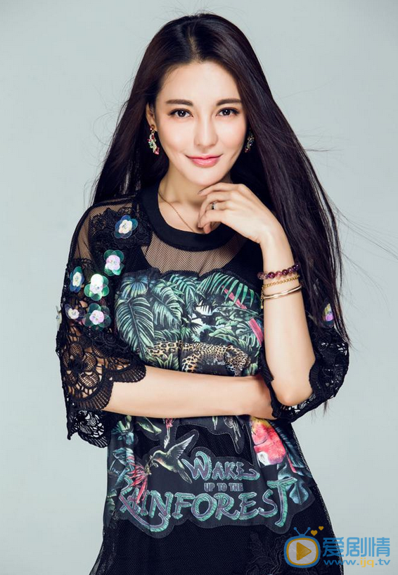 樊蕊個人資料簡介  樊蕊個人經歷家庭背景介紹 樊蕊寫真圖片照