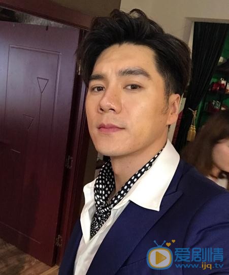 獵毒人印塔是誰演的？印塔扮演者張露個人資料、寫真及生活照欣賞