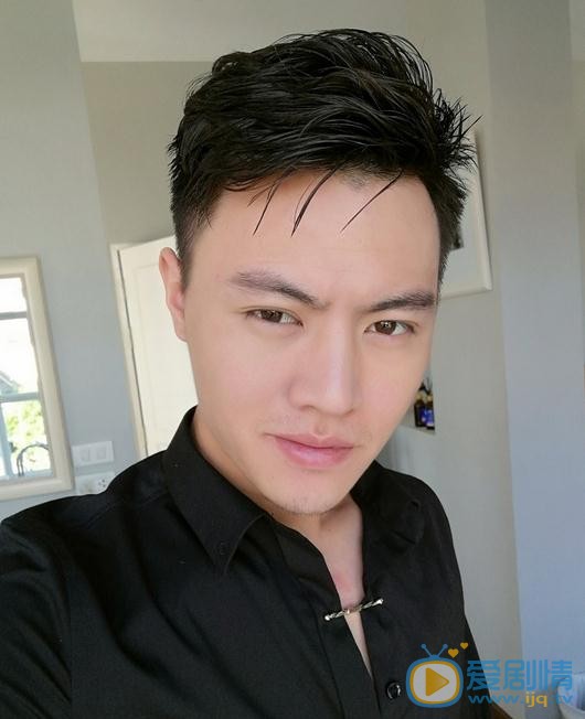 醉玲瓏衛長征是誰扮演的？醉玲瓏衛長征扮演者陳忻澤個人資料、寫真及生活照欣賞