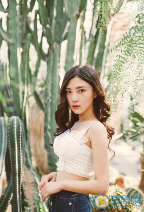 火王之破曉之戰裴珞傾是誰演的?裴珞傾扮演者柏安個人資料、寫真及生活照欣賞