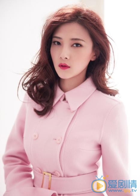 火王之破曉之戰裴珞傾是誰演的？裴珞傾扮演者柏安個人資料、寫真及生活照欣賞