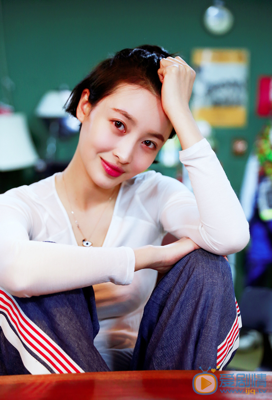  一粒紅塵邵清羽是誰演的？邵清羽扮演者楊菲洋個人資料及生活寫真照欣賞