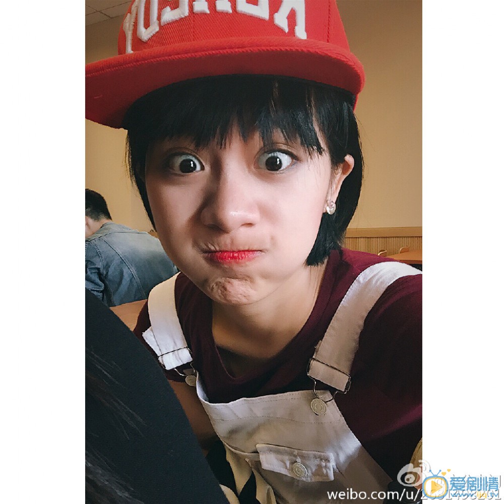 談判官童恬恬扮演者李婷婷個人資料、寫真生活照