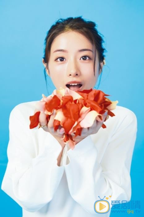 石原里美個人資料簡介 石原里美演藝經歷