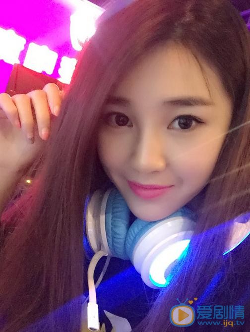 進擊吧閃電宮苒是誰扮演的？進擊吧閃電宮苒扮演者喬曦個人資料、寫真及生活照欣賞