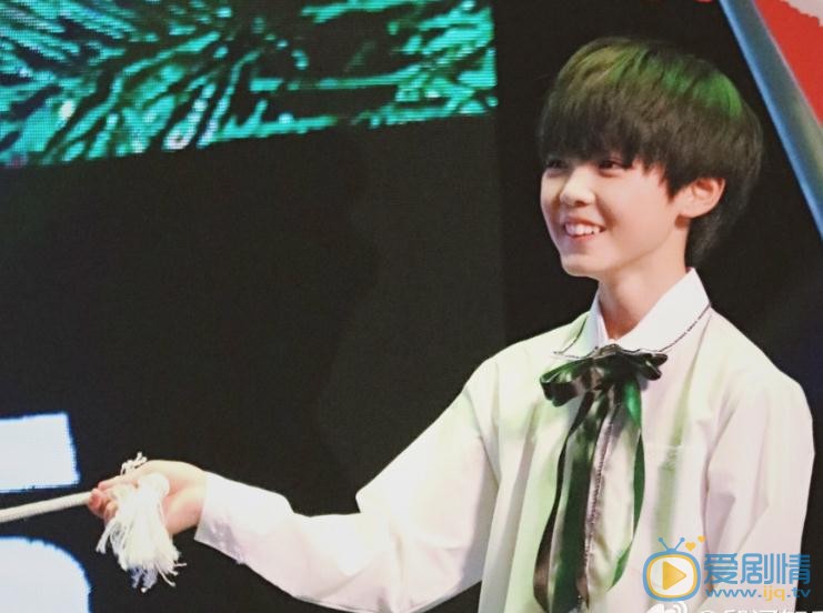 殷涌智個人資料殷涌智個人寫真