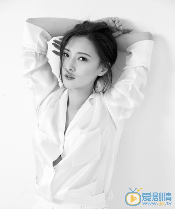 火王之破曉之戰裴珞傾是誰演的?裴珞傾扮演者柏安個人資料、寫真及生活照欣賞