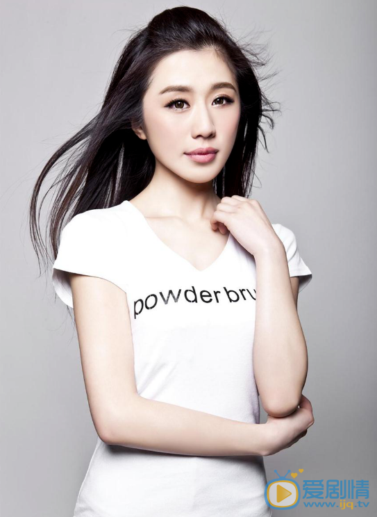 覃煒個人資料簡介 覃煒演藝經歷 覃煒寫真圖片