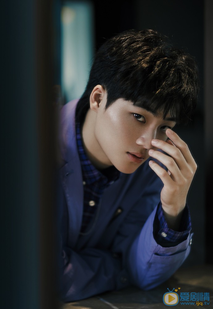 俞更寅個人資料簡介 俞更寅高清寫真