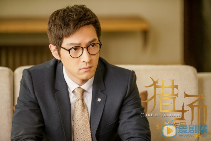 獵場中鄭秋冬為什麼要冒充覃飛，覃飛和劉量體是什麼關係？