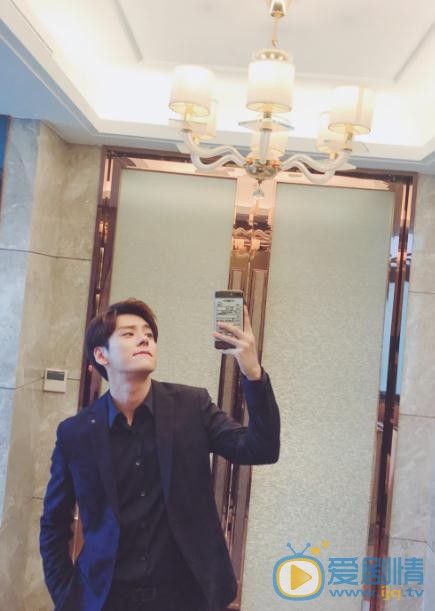 路從今夜白魏子健是誰演的？路從今夜白魏子健扮演者魏哲鳴個人資料、寫真及生活照欣賞