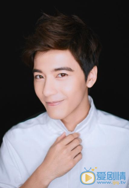 鳳囚凰花錯是誰演的？花錯扮演者李宗霖個人資料、寫真及生活照欣賞