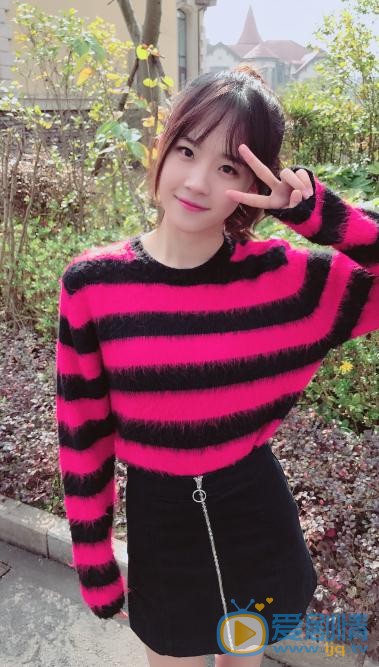 我才不會被女孩子欺負呢任小芹是誰演的？任小芹扮演者盧洋洋個人資料、寫真及生活照欣賞