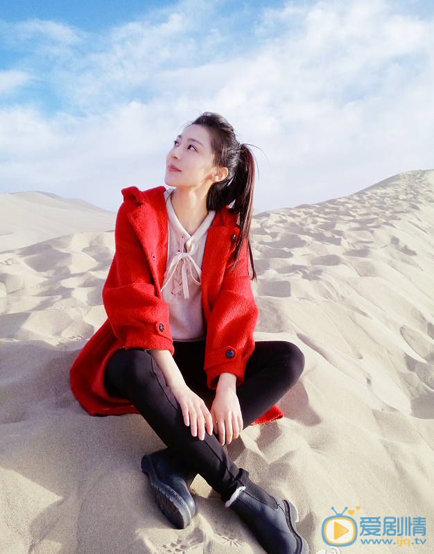 三生三世十里桃花素錦是誰演的？素錦扮演者黃夢瑩個人資料簡介