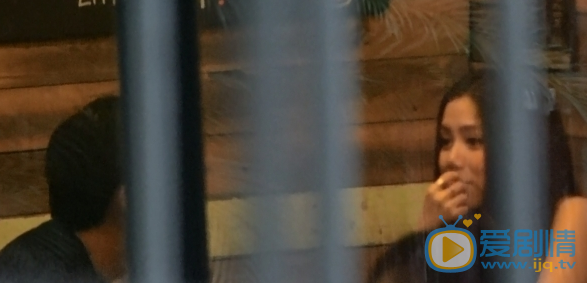 鄧紫棋約會新歡，戴情侶戒指疑似曝光戀情