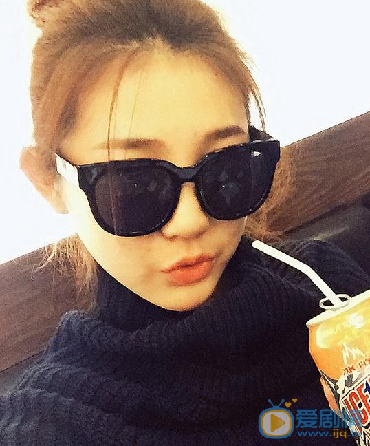 進擊吧閃電宮苒是誰扮演的?進擊吧閃電宮苒扮演者喬曦個人資料、寫真及生活照欣賞