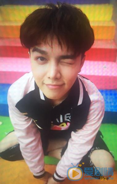 雙世寵妃墨靖軒是誰演的？雙世寵妃墨靖軒扮演者王浩歌個人資料、寫真及生活照欣賞