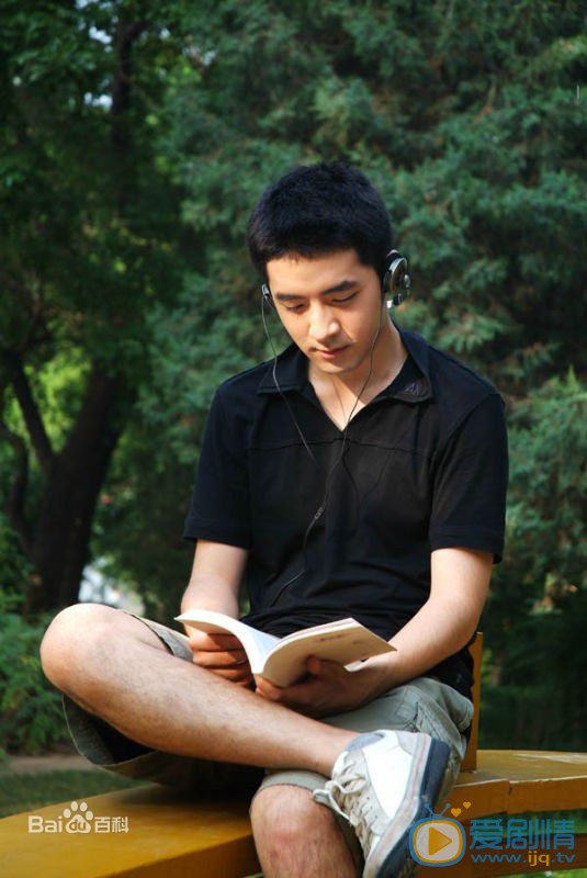 通天狄仁傑李治扮演者瞿澳暉寫真生活照欣賞