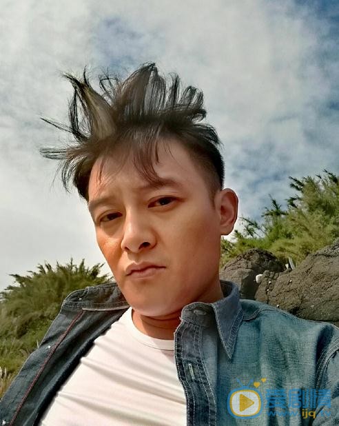 一路繁花相送劉浩然是誰演的？劉浩然扮演者夏銘浩個人資料、寫真及生活照欣賞