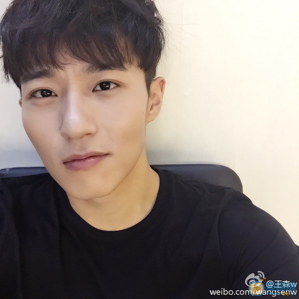 外科風雲揚子軒扮演者王森寫真生活照欣賞