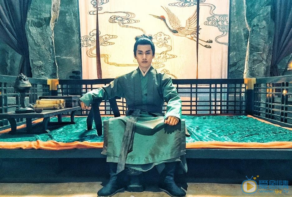 李恩晟個人資料簡介 李恩晟參演電視劇《三生三世十里桃花》飾演畢方鳥一角