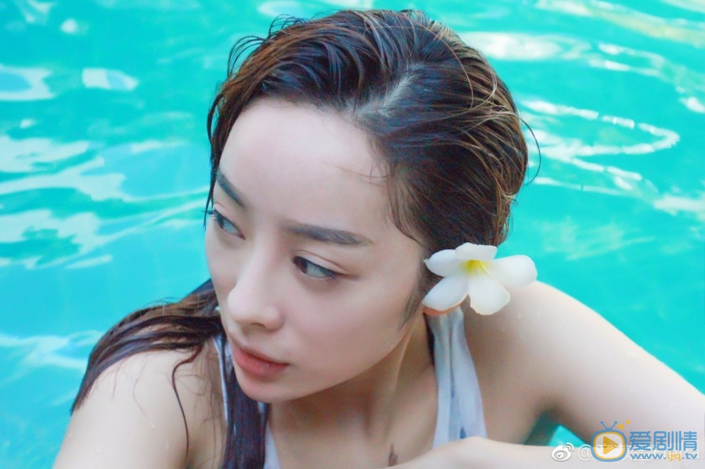 合伙人楊子是誰扮演的？楊子扮演者童苡萱個人資料、寫真及生活照欣賞 