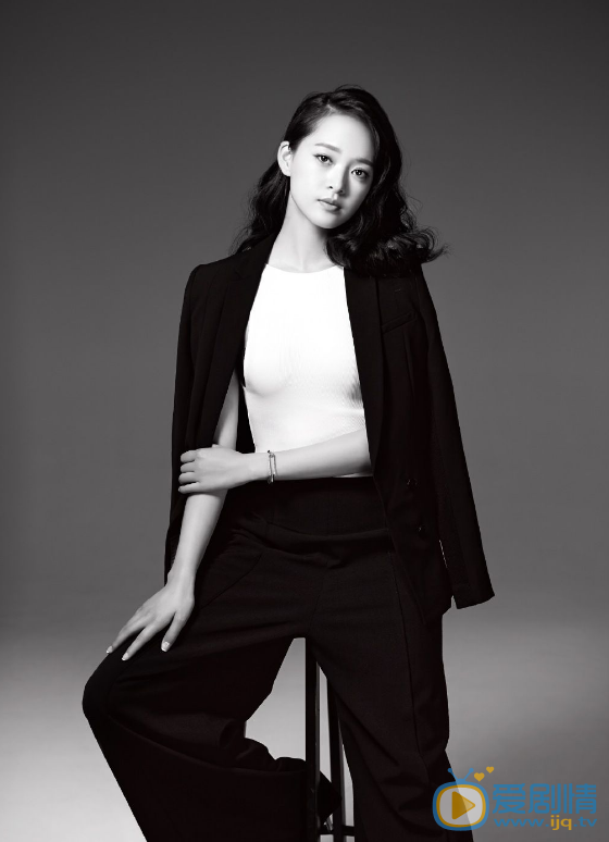 馮越個人資料簡介 馮越演藝經經歷 馮越氣質寫真圖片